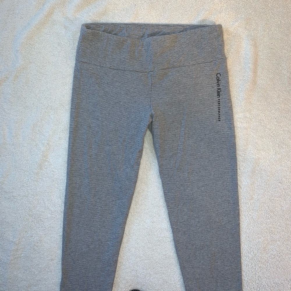 Women’s Calvin Klein mid rise strip leggings